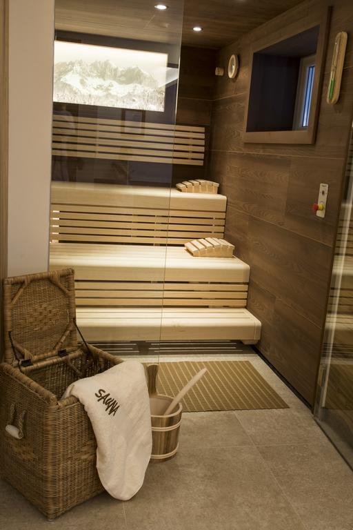 Hotel Garni Entstrasser 키츠부헬 외부 사진