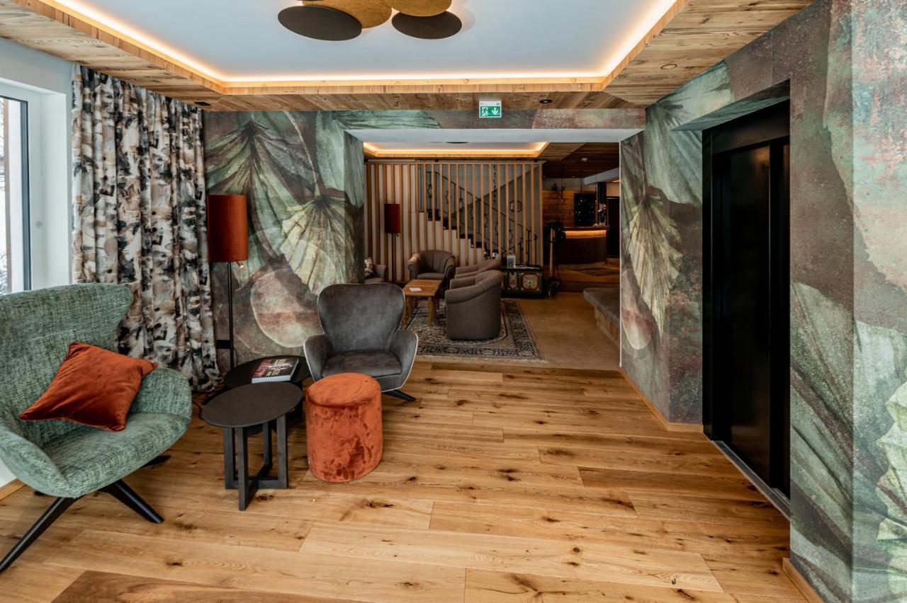 Hotel Garni Entstrasser 키츠부헬 외부 사진