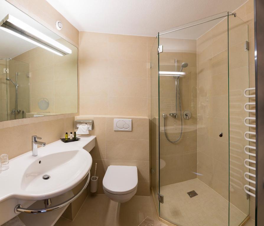 Hotel Garni Entstrasser 키츠부헬 객실 사진